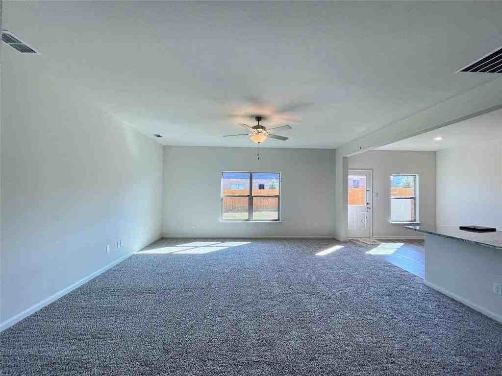 1946 Canterbury Drive - Photo 3 of 22