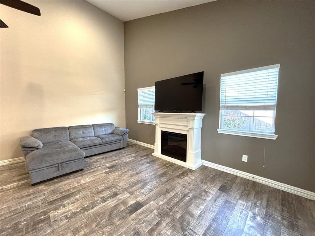 9461 Timberleaf Drive - Photo 6 of 27