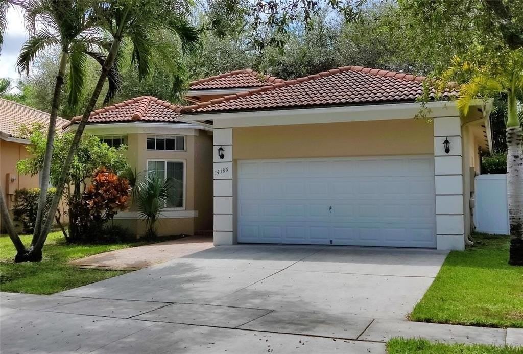 14186 Sw 32nd St - Photo 4 of 23