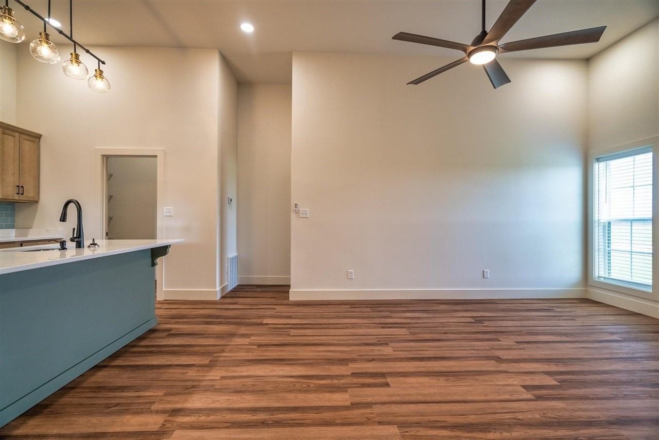 108 108 Flat C Quarry Road - Photo 4 of 17