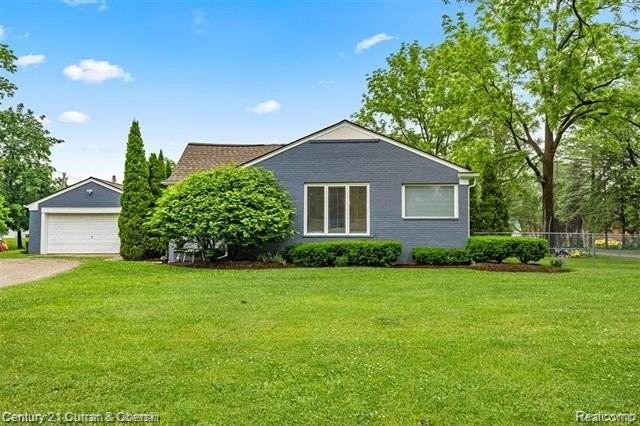 29118 Clarita Street - Photo 4 of 43