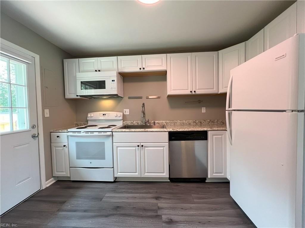 415 West Lane #A - Photo 4 of 17