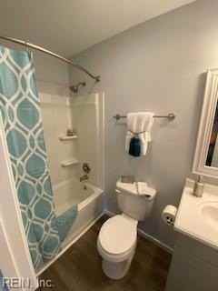 725 Spruce Road - Photo 3 of 12