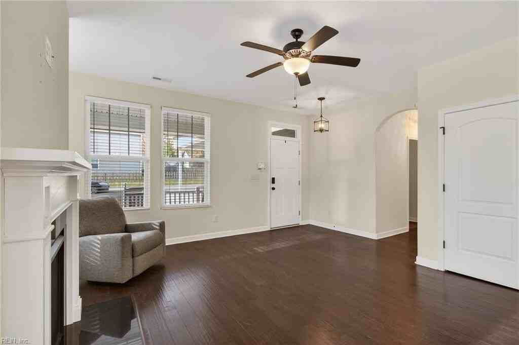 400 North 5th Street - Photo 7 of 31