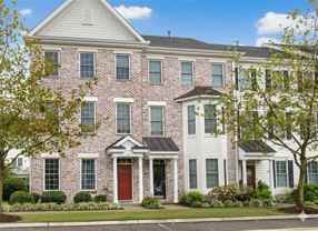 112 Peyton Randolph Drive - Photo 1 of 1