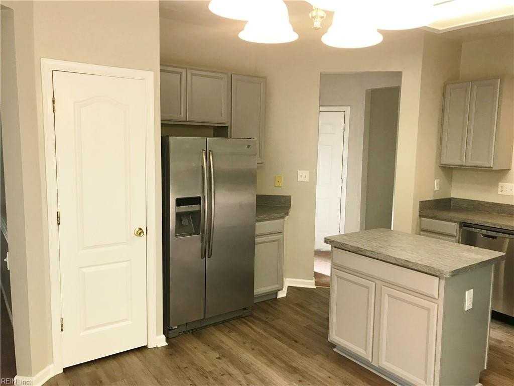 919 Meadowhill Ct - Photo 7 of 33