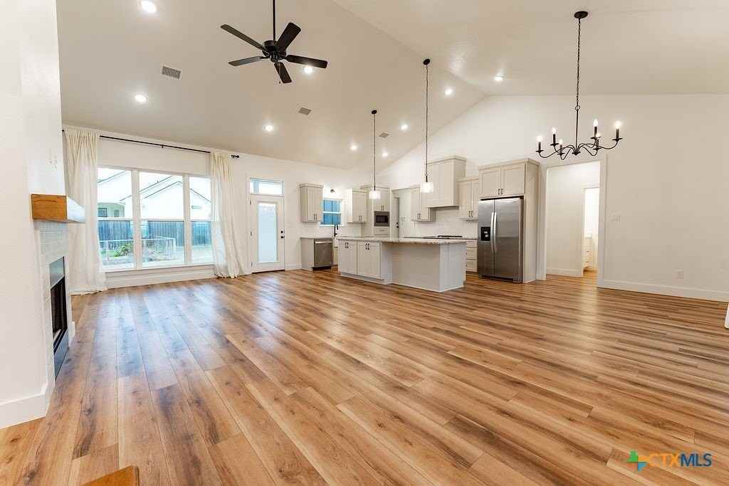 4356 Cedar Creek Road - Photo 4 of 33