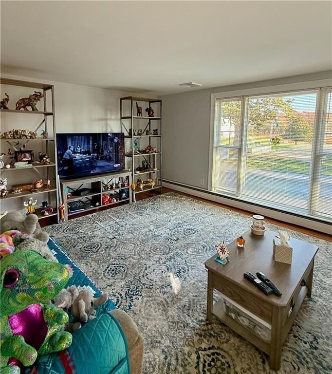 196 Bulgarmarsh Road - Photo 6 of 26