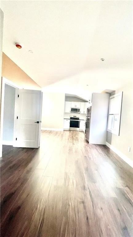 216 Maple Avenue - Photo 5 of 17