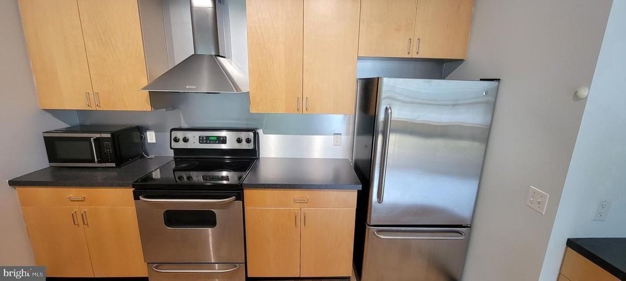 75 Maple Street #202 - Photo 7 of 36