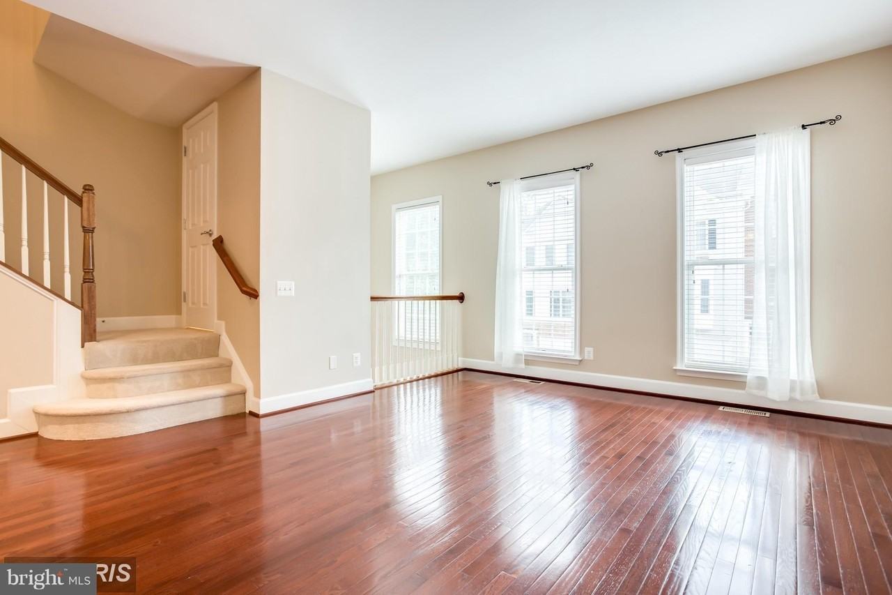 2159 Oberlin Drive - Photo 4 of 27