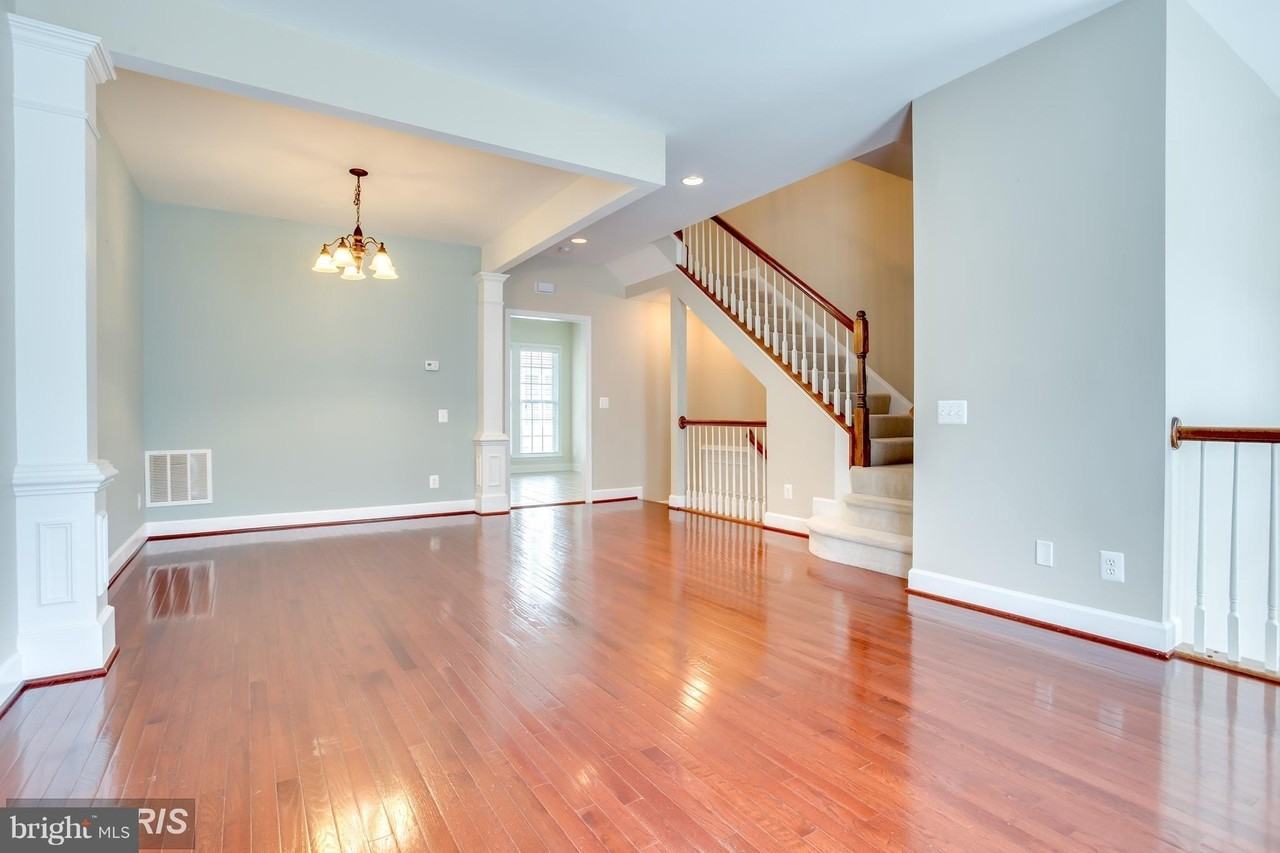 2159 Oberlin Drive - Photo 5 of 27