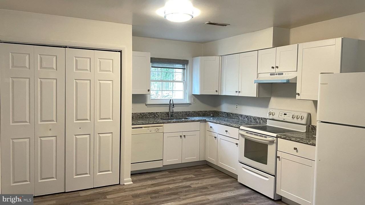 5287 Sudberry Lane - Photo 2 of 10