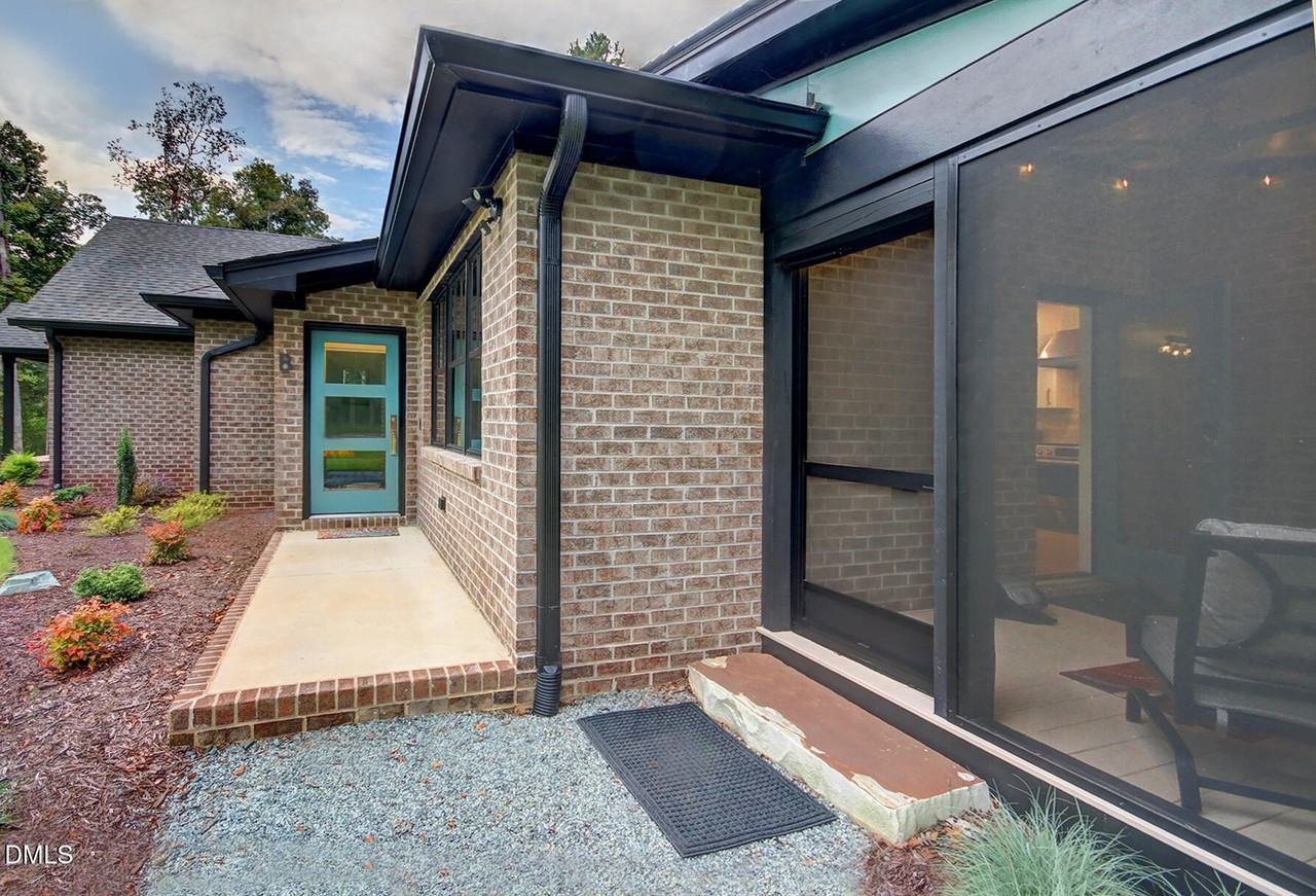 1414 Whippoorwill Lane - Photo 3 of 23