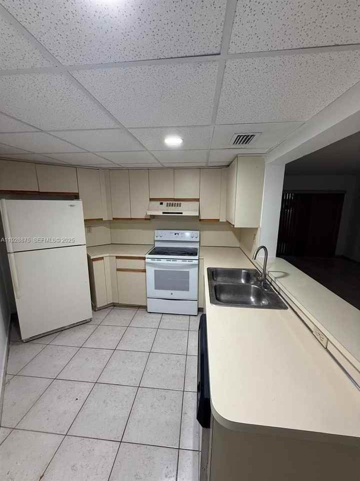 10257 Northwest 9th Street Circle #112-10 - Photo 7 of 16