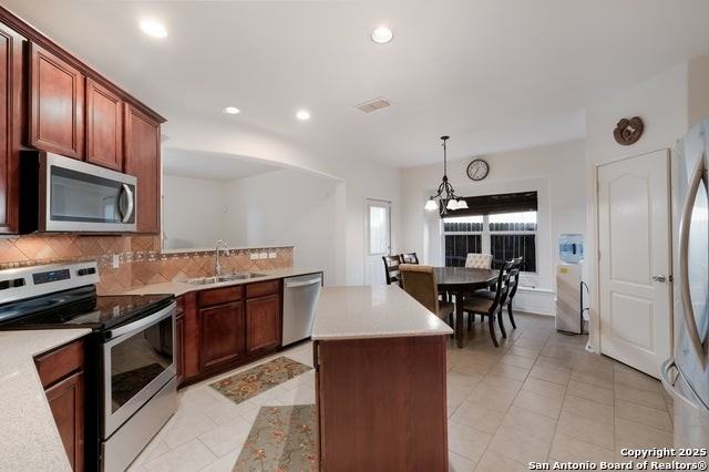 25511 Echo Springs - Photo 5 of 19