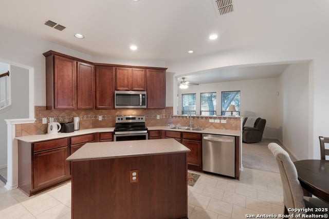 25511 Echo Springs - Photo 7 of 19