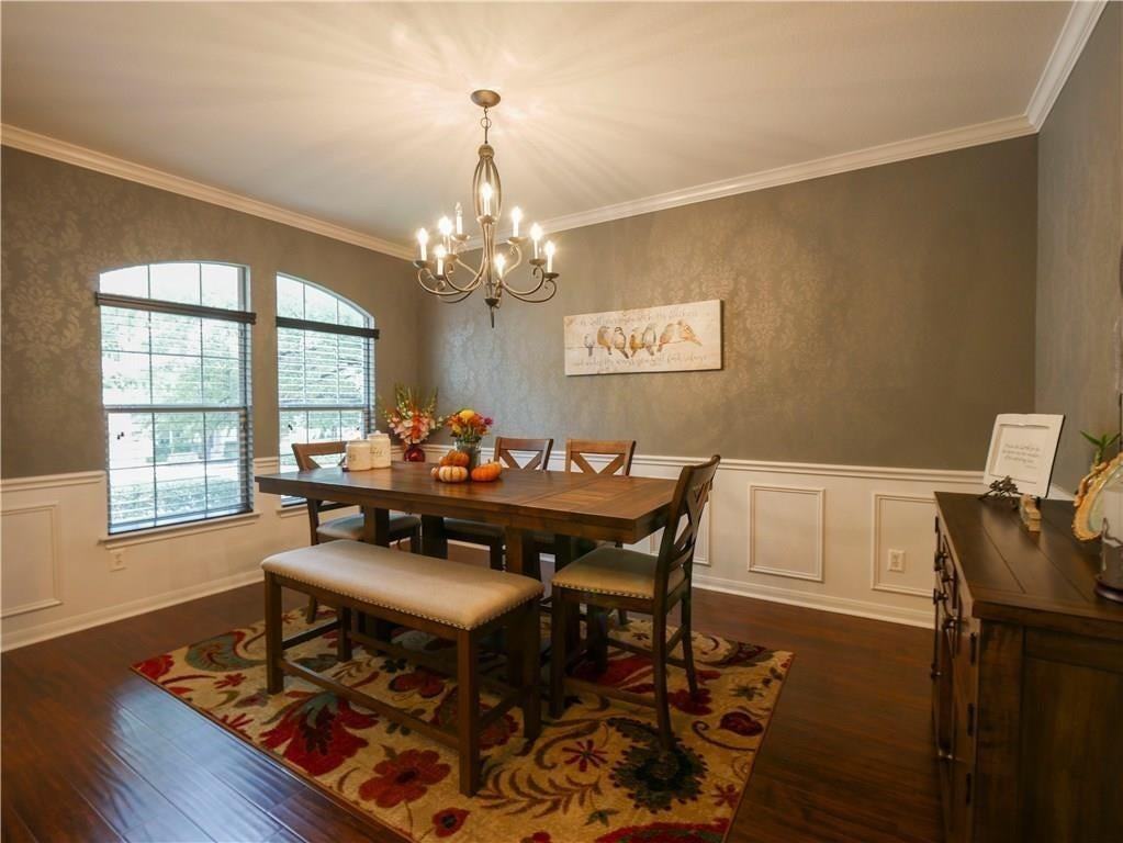 702 South Frontier Lane - Photo 5 of 30