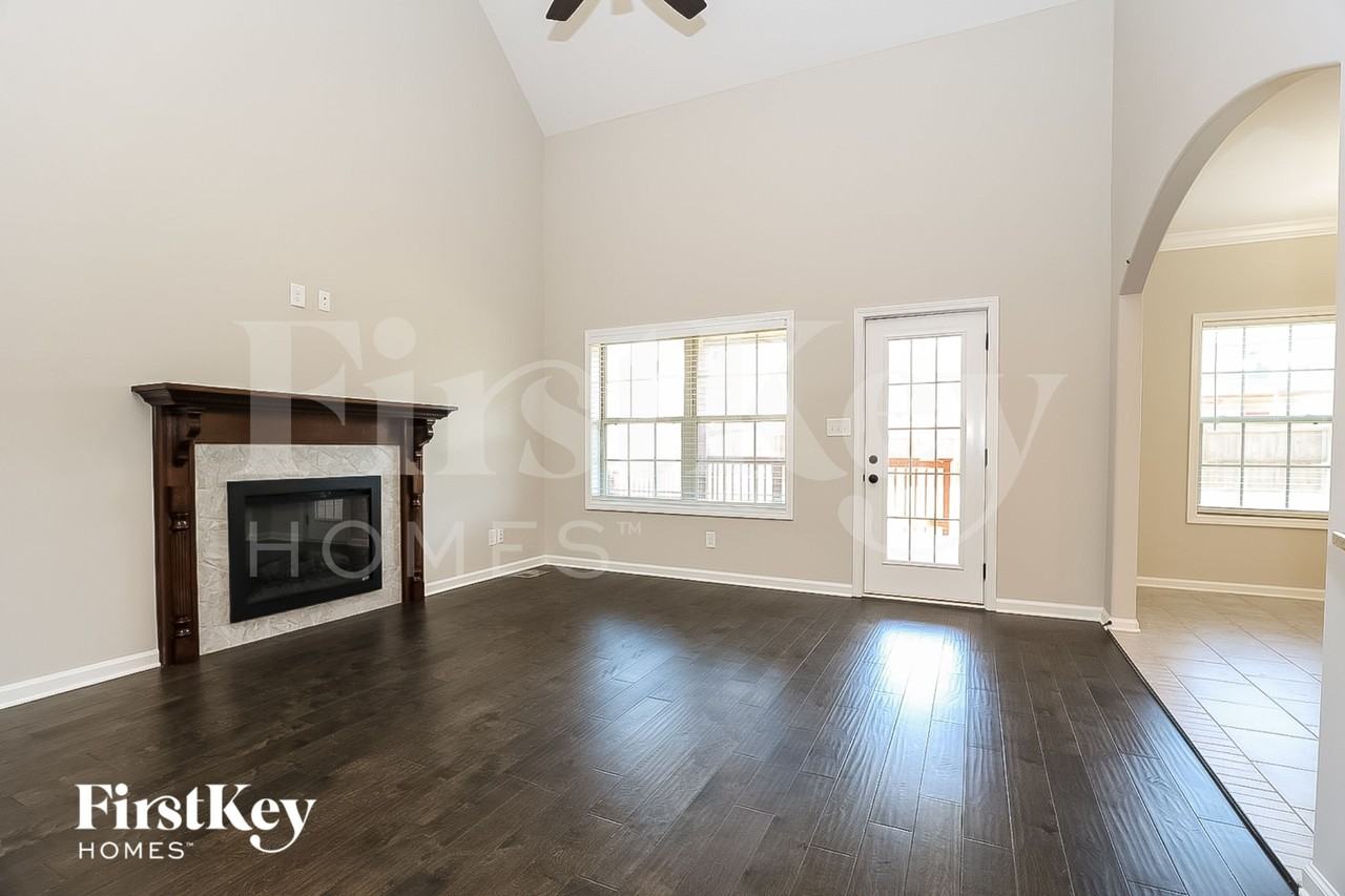 1594 Raven Road - Photo 3 of 15