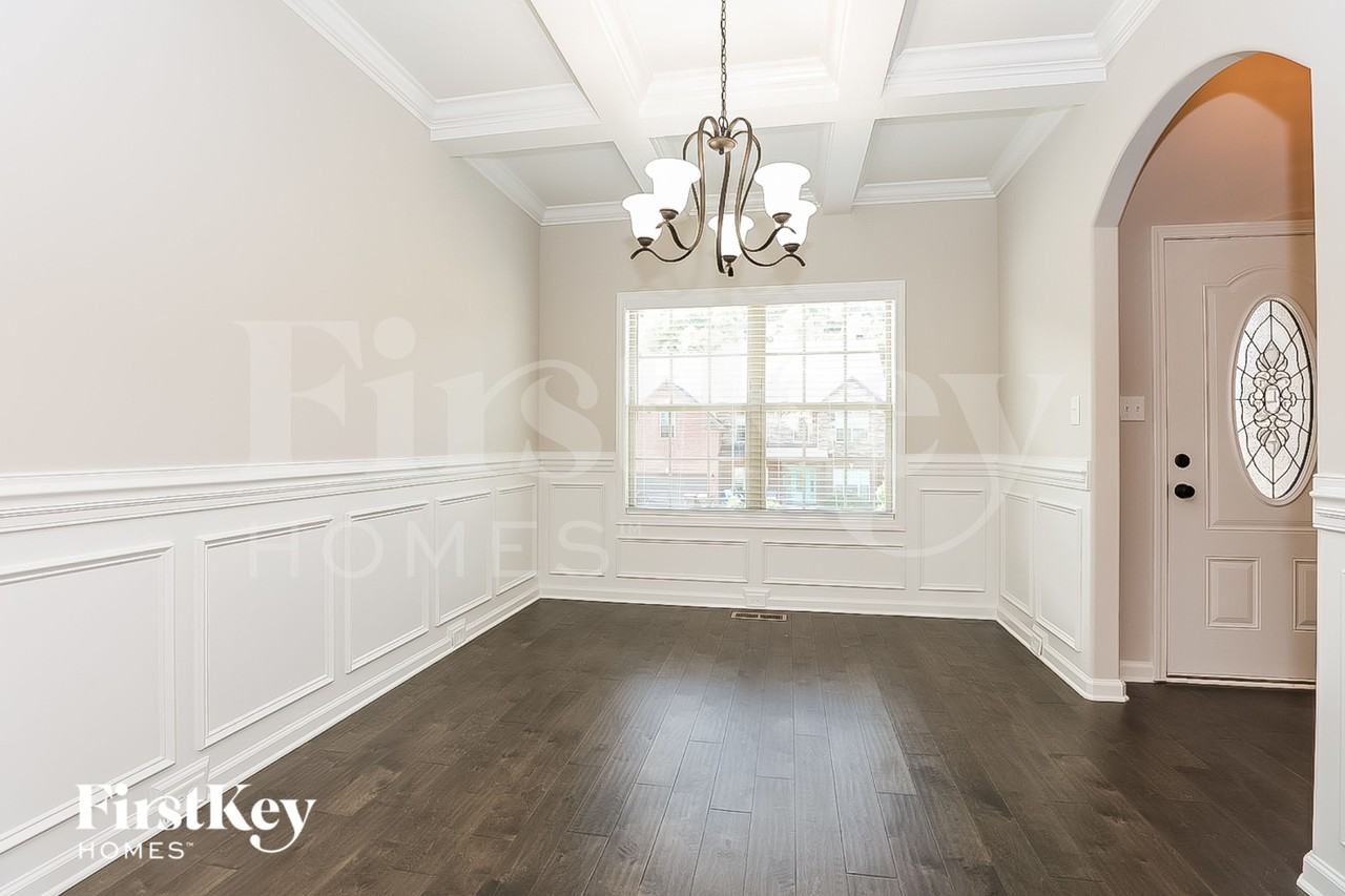 1594 Raven Road - Photo 4 of 15