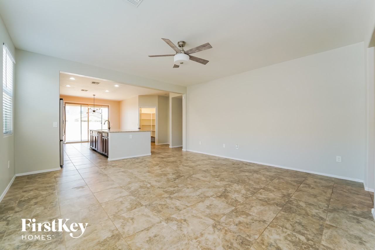 6549 East via Jardin Verde - Photo 4 of 15