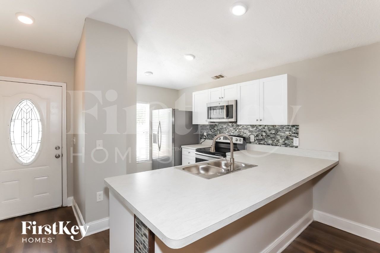 3601 North Whittier Street - Photo 5 of 16