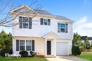 featured image of 528 Ellingsworth Lane