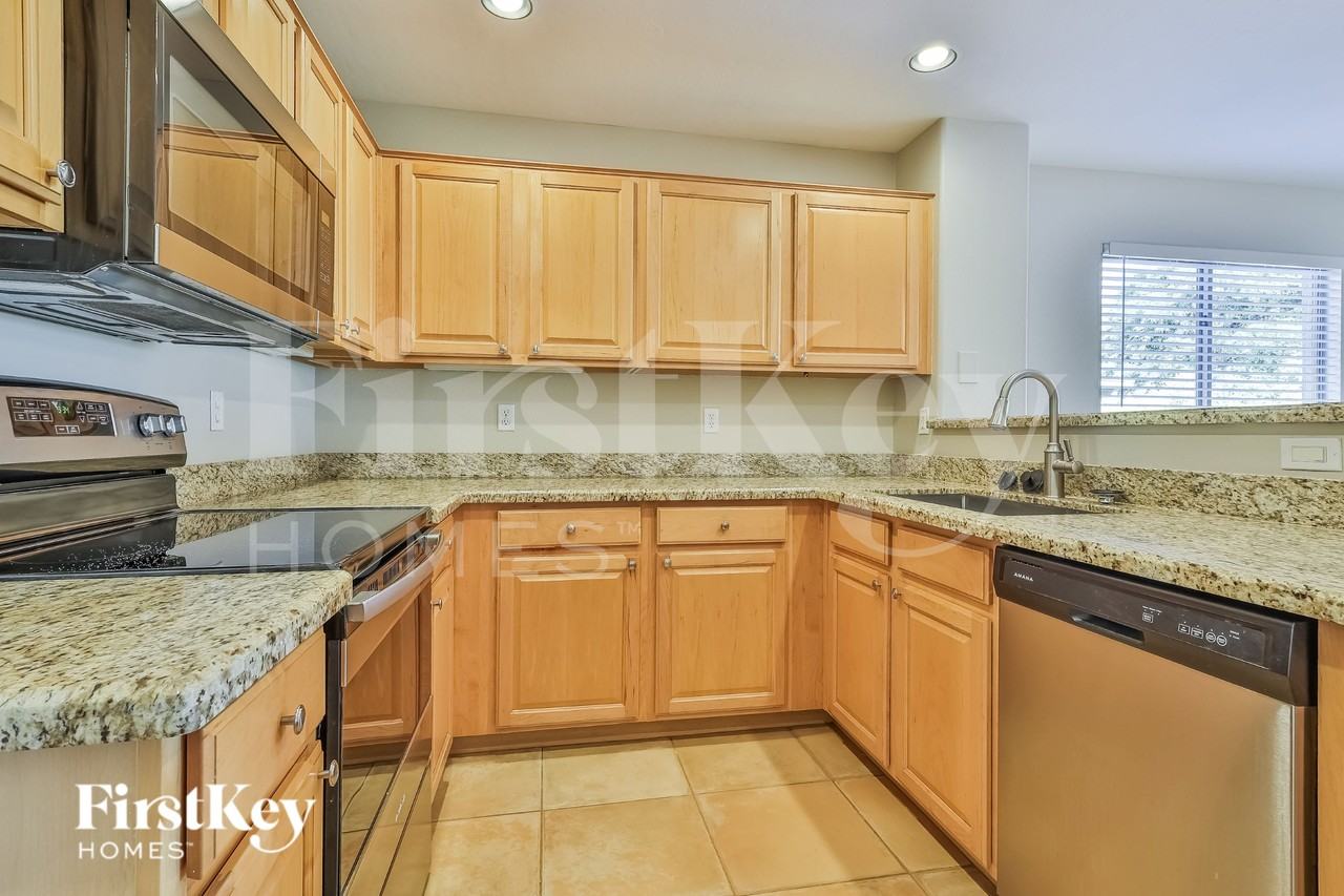 2383 W Morning Sun Cir - Photo 5 of 15