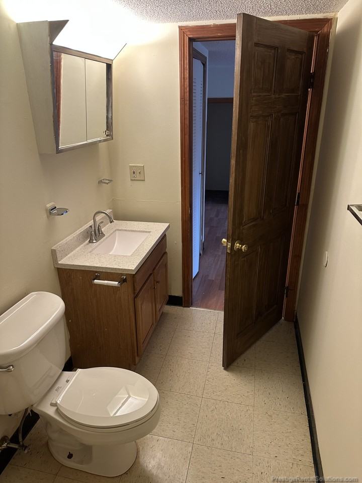 Willow St #204 - Photo 6 of 14