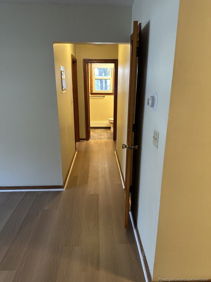 Manchester Street #8 - Photo 5 of 15