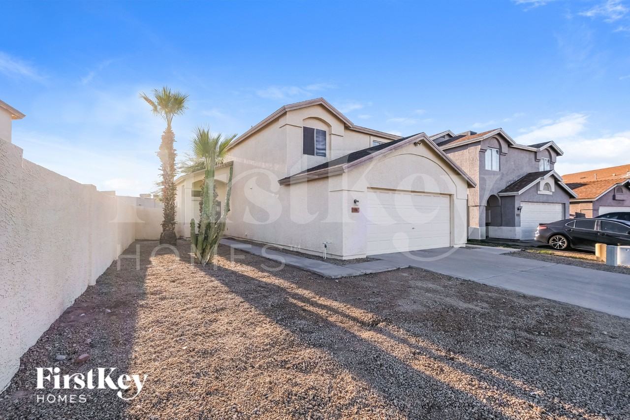 7351 W Eva St - Photo 2 of 19