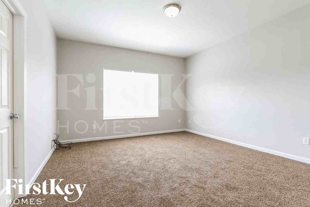 6148 Navy Cir - Photo 7 of 15