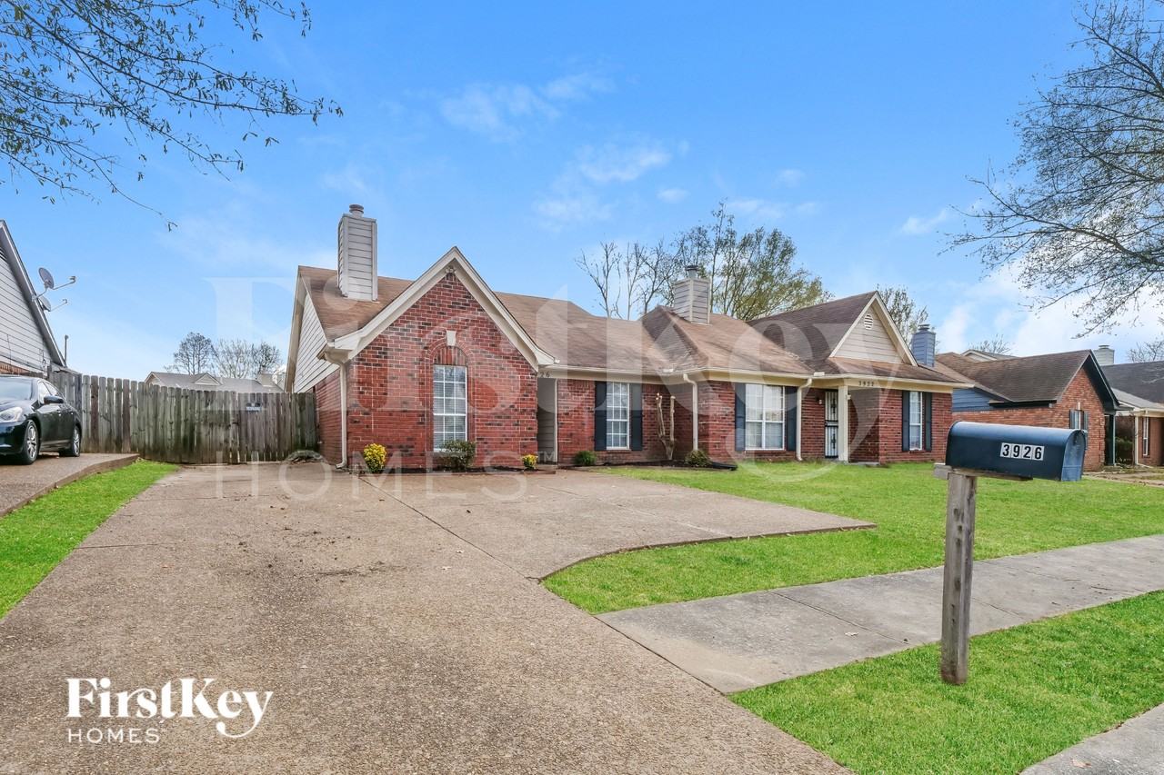 3926 Oak Branch Circle West - Photo 2 of 19