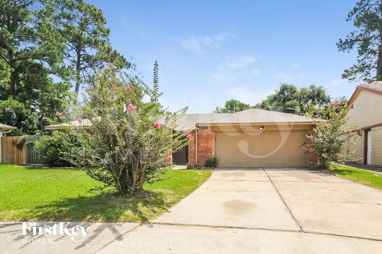 22514 Parsongate Drive - Photo 2 of 15