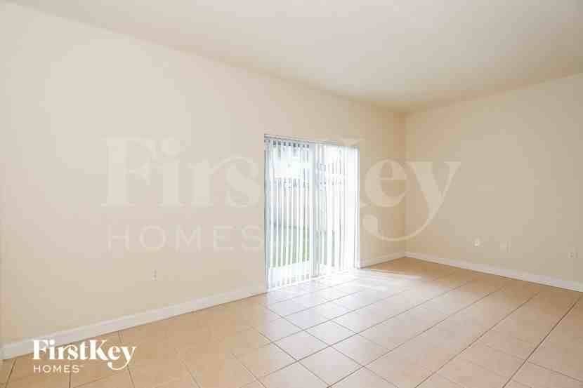 15464 Solana Rd - Photo 4 of 15