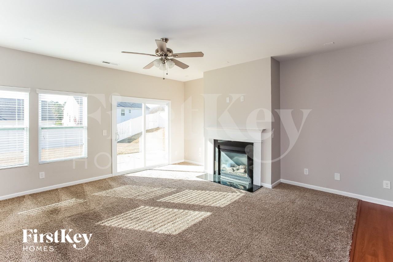 15003 Cavanshire Trl - Photo 4 of 19