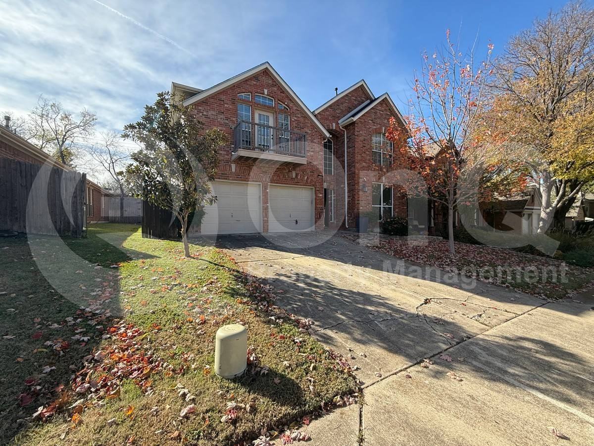 2254 Ash Grove Way - Photo 3 of 10