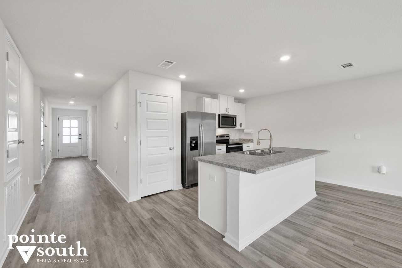 4366 Winged Elm Ct - Photo 7 of 25