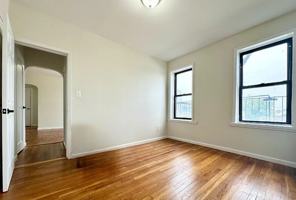 featured image of 1544 Gillespie Avenue