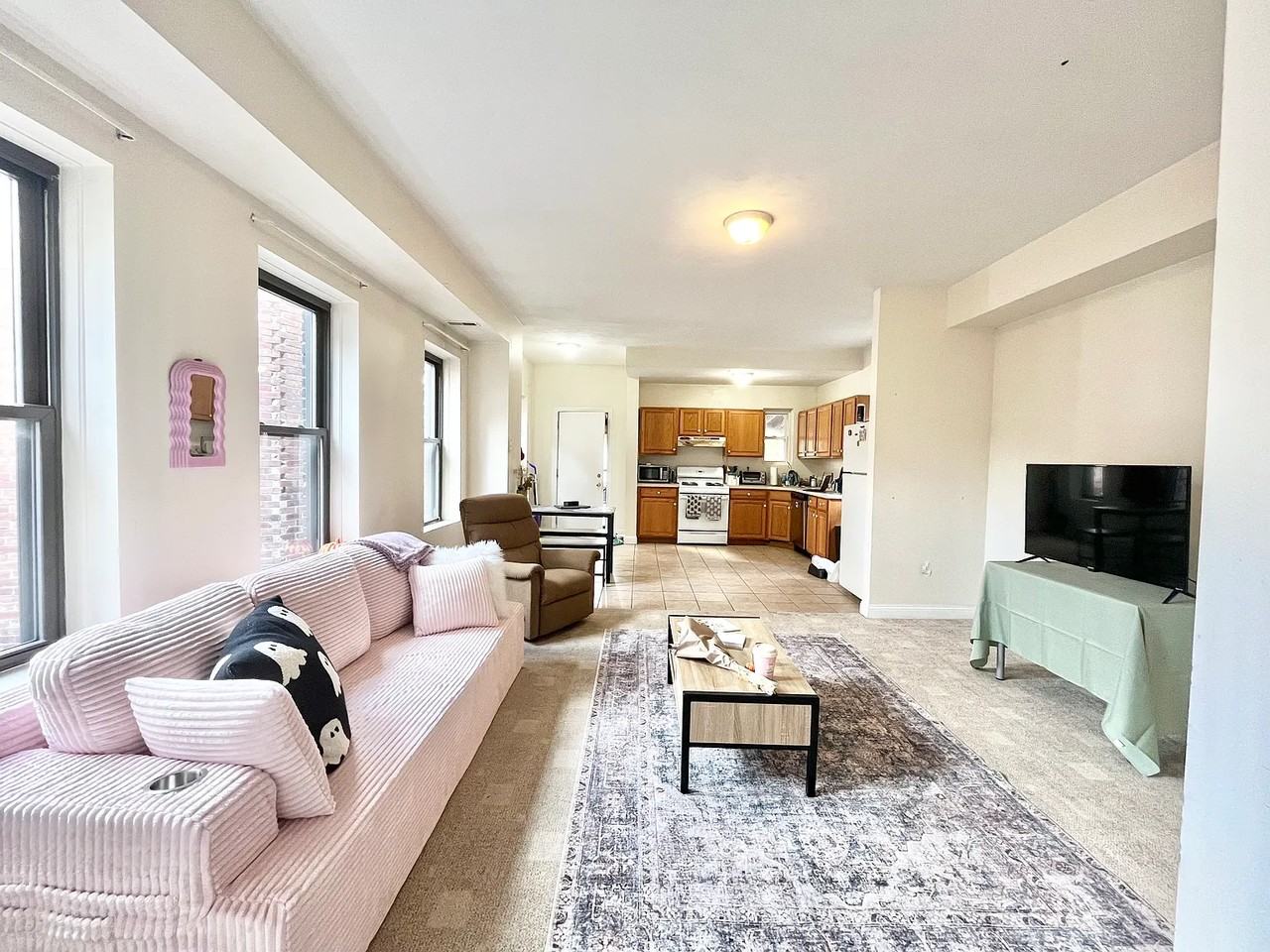 10 South Huntington Avenue #3 - Photo 2 of 12