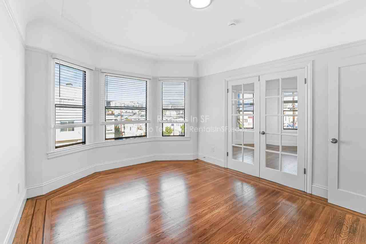 100 Brazil Avenue #1 - Photo 4 of 13