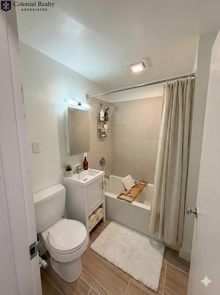 555 Massachusetts Avenue #3 - Photo 4 of 10