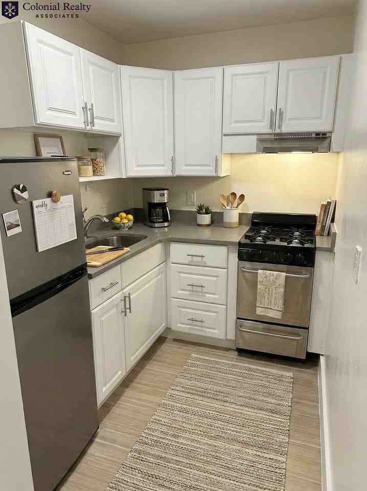 555 Massachusetts Avenue #3 - Photo 6 of 10