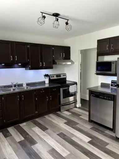 683 22 Street East - Photo 2 of 15