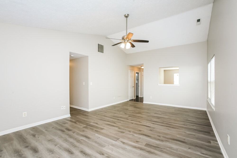 10524 Daystar Drive - Photo 6 of 16