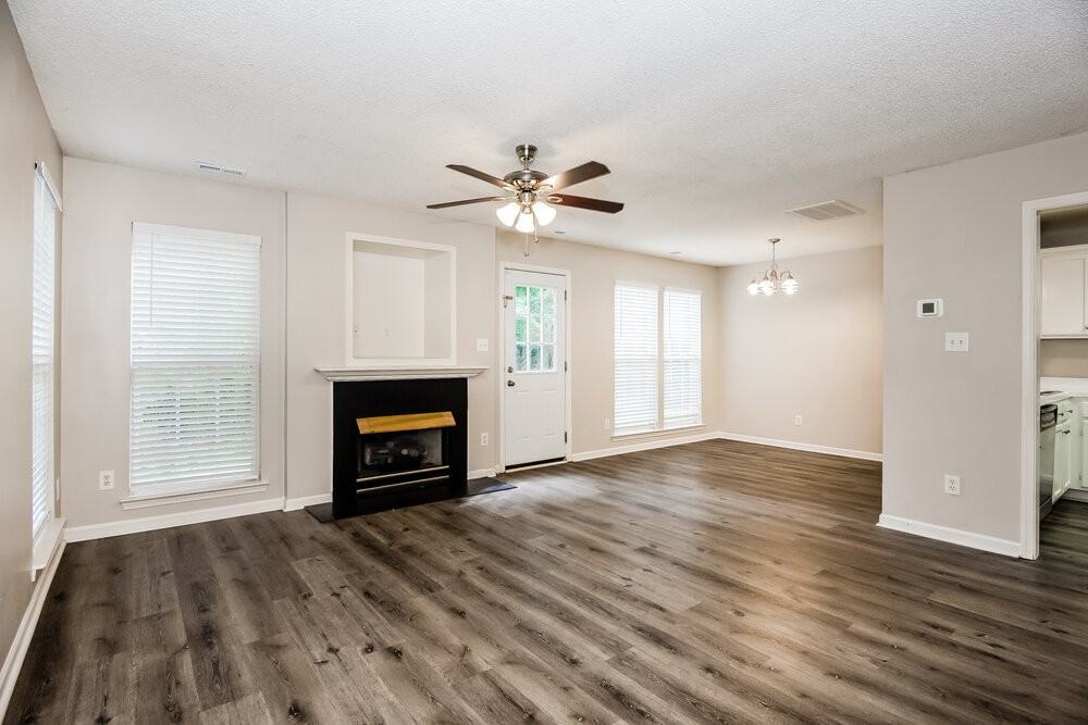 120 West Walnut Avenue - Photo 4 of 17