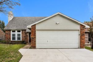 featured image of 702 Ponderosa Drive