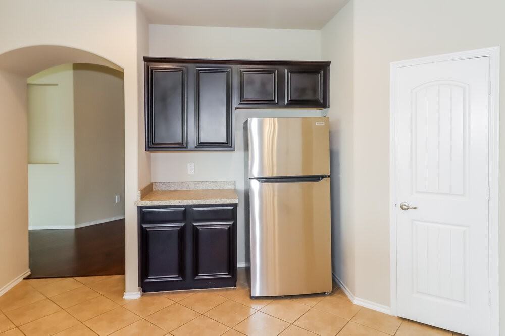 140 Briar Grove Dr - Photo 7 of 16