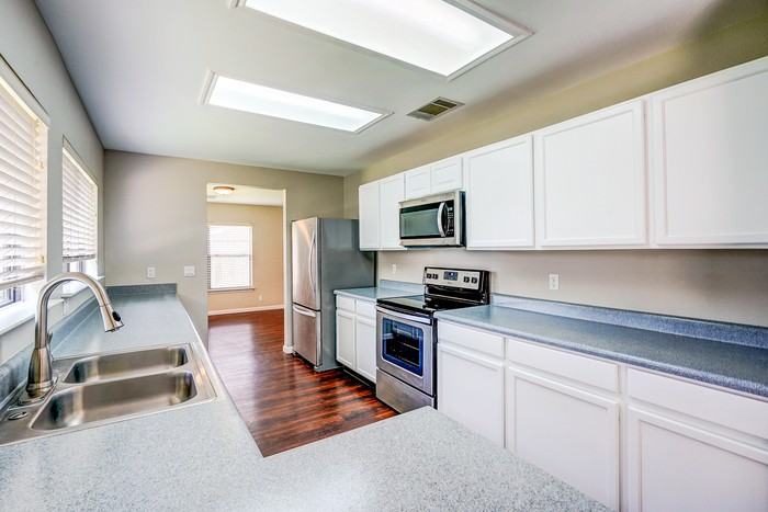 17509 Kessler Drive - Photo 5 of 33