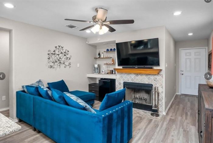 19213 Zachary Taylor St - Photo 4 of 16